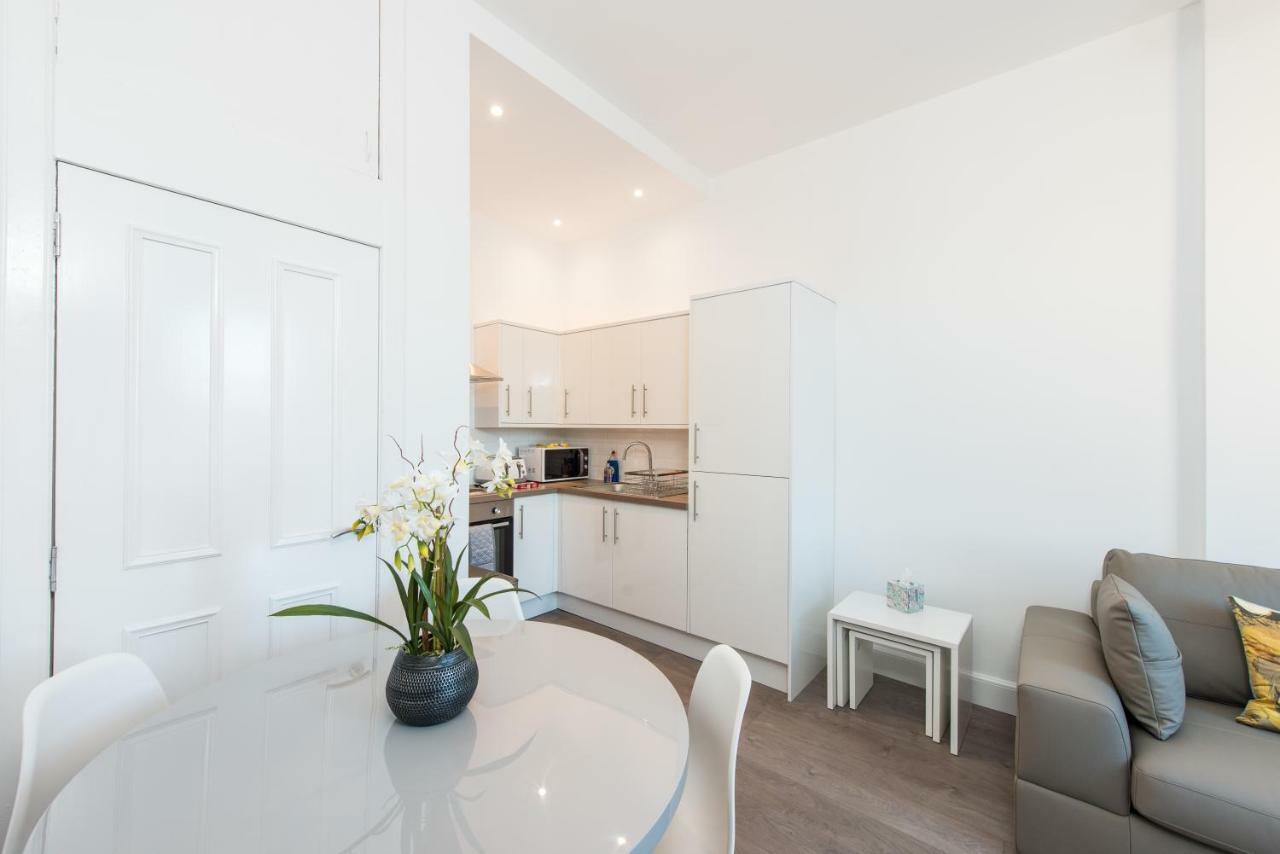 The Stewart Apartment Edimburgo Esterno foto